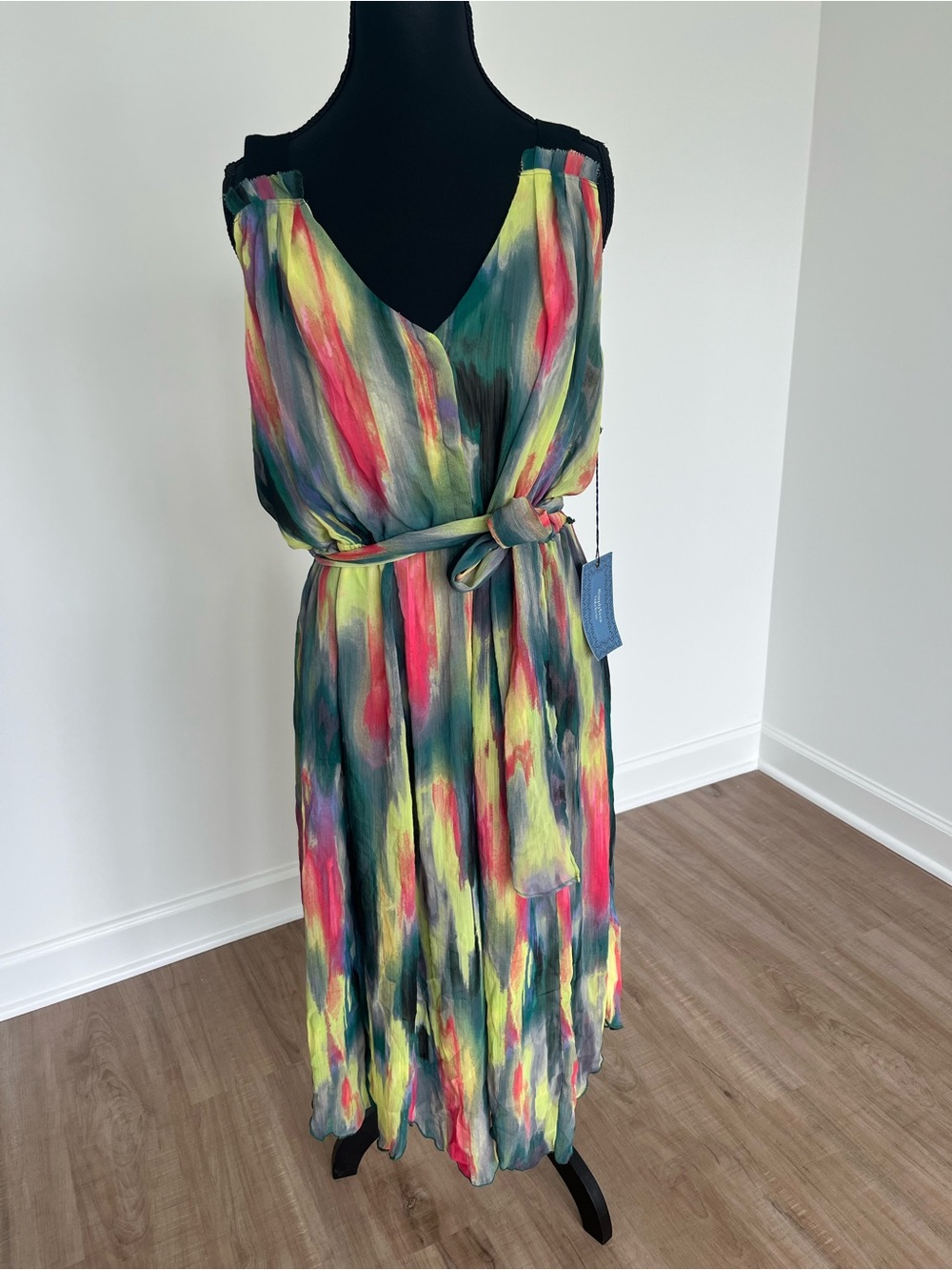 Simply Vera Vera Wang Multicolor Watercolor Midi Dress with pocket size L NWT